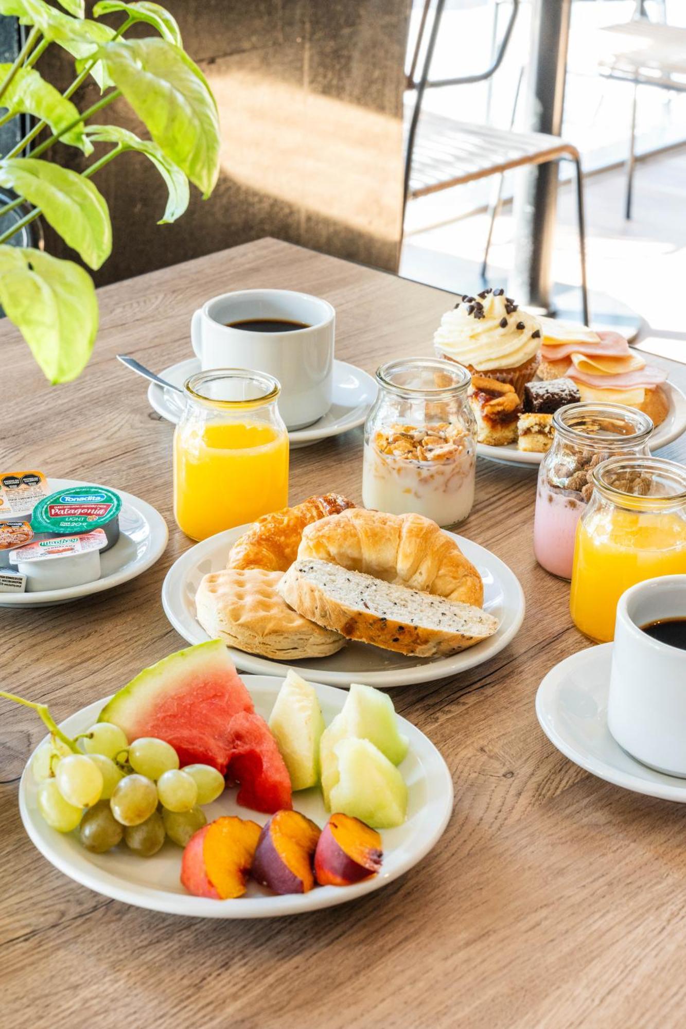 Garden Park Hotel San Miguel de Tucumán Eksteriør bilde